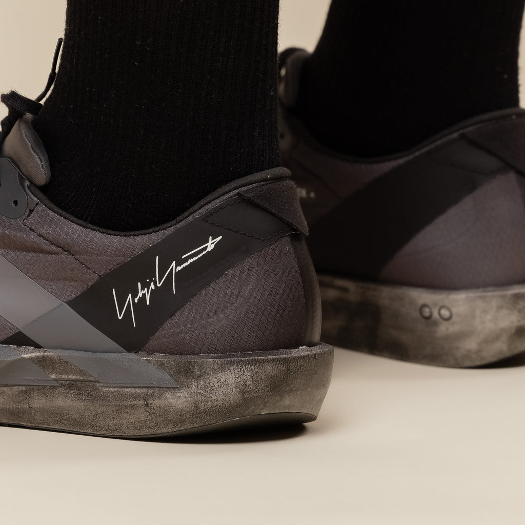 Adidas - Y-3 ADIOS 9 - Black / Grey Five / Off White