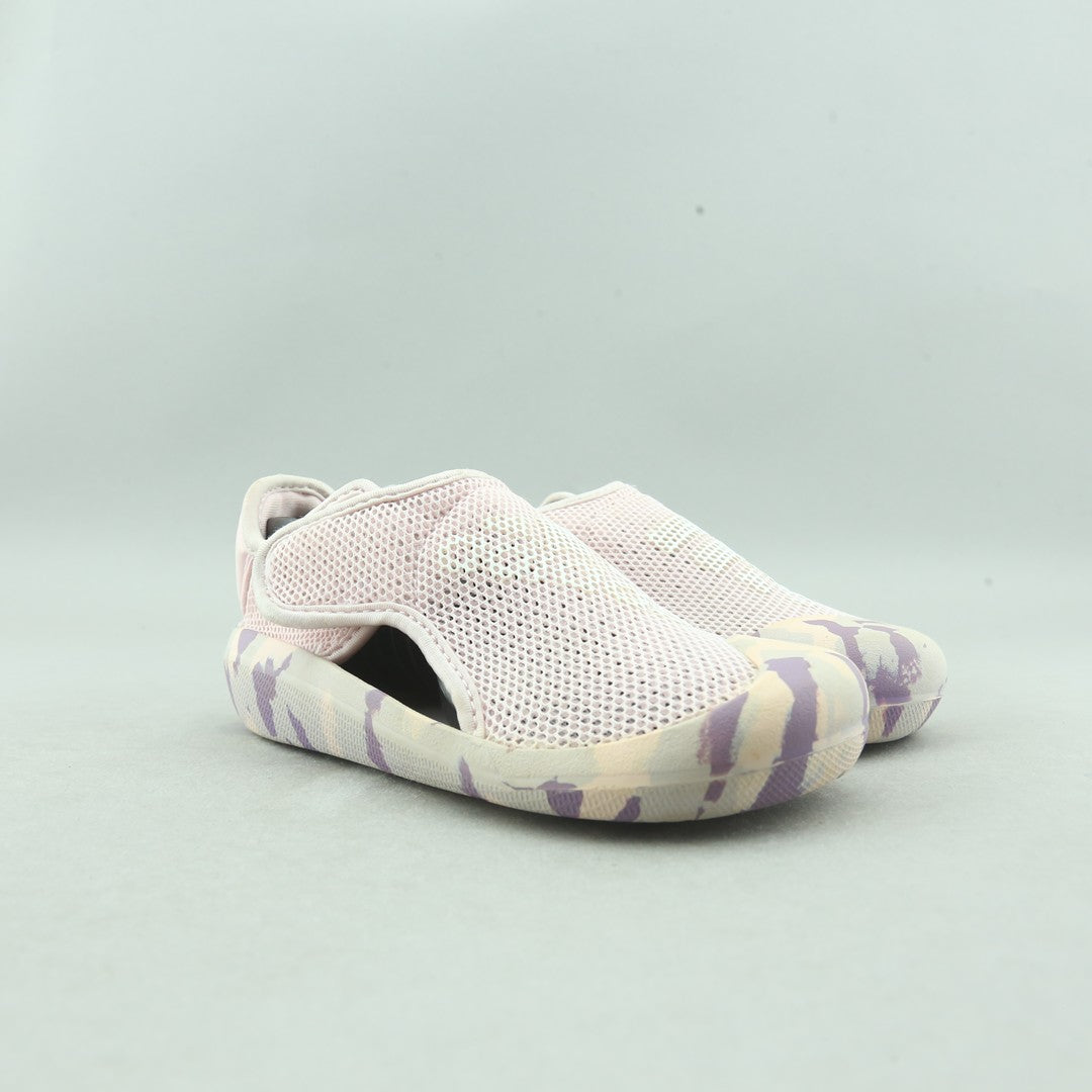 ADIDAS  ALTAVENTURE