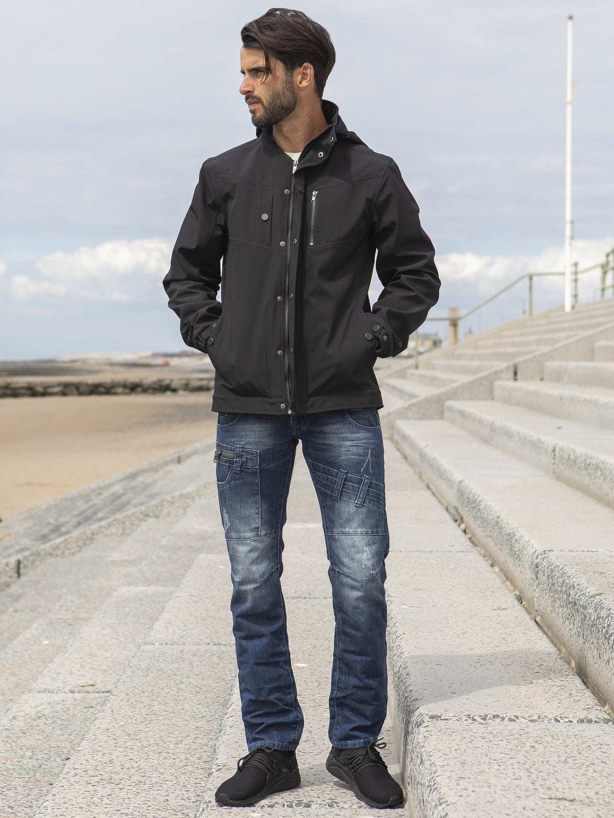 ETO | Designer Men's Black Zip Jacket Style React