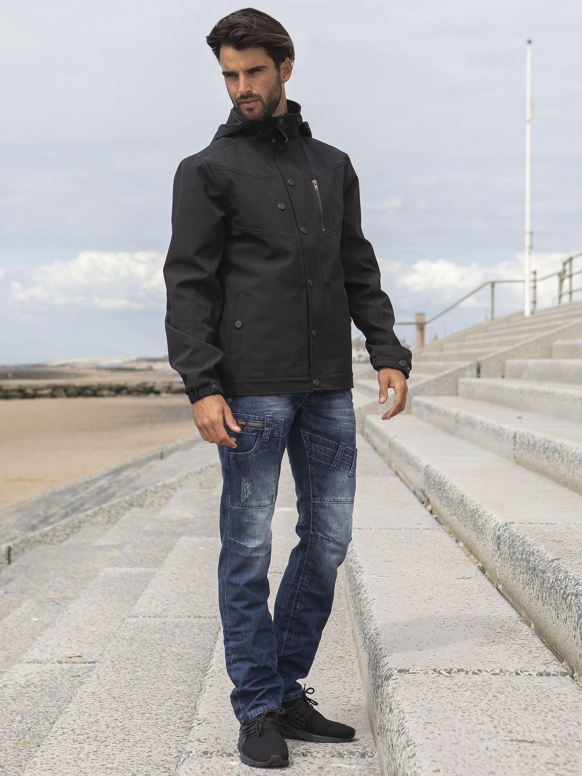 ETO | Designer Men's Black Zip Jacket Style React