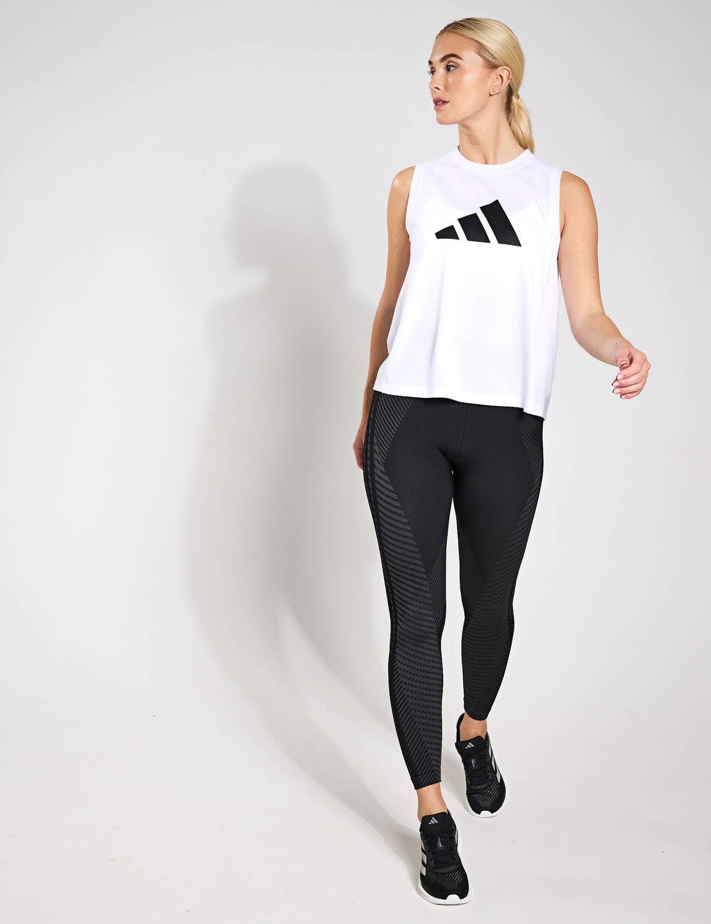 Train Essentials Big Performance Logo Training Tank Top - White/Black