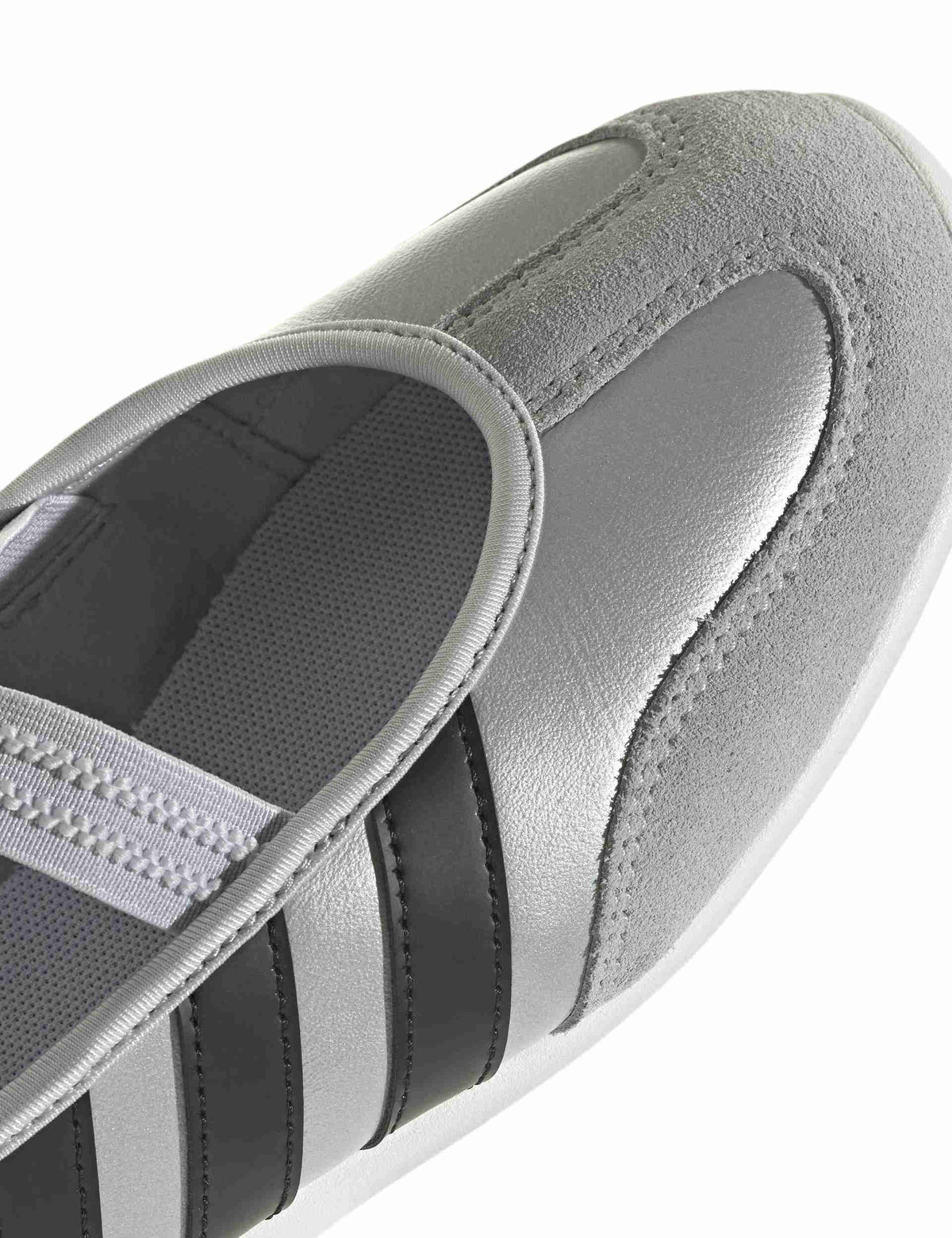 Barreda Mary Jane Shoes - Silver Metallic/Core Black/Off White