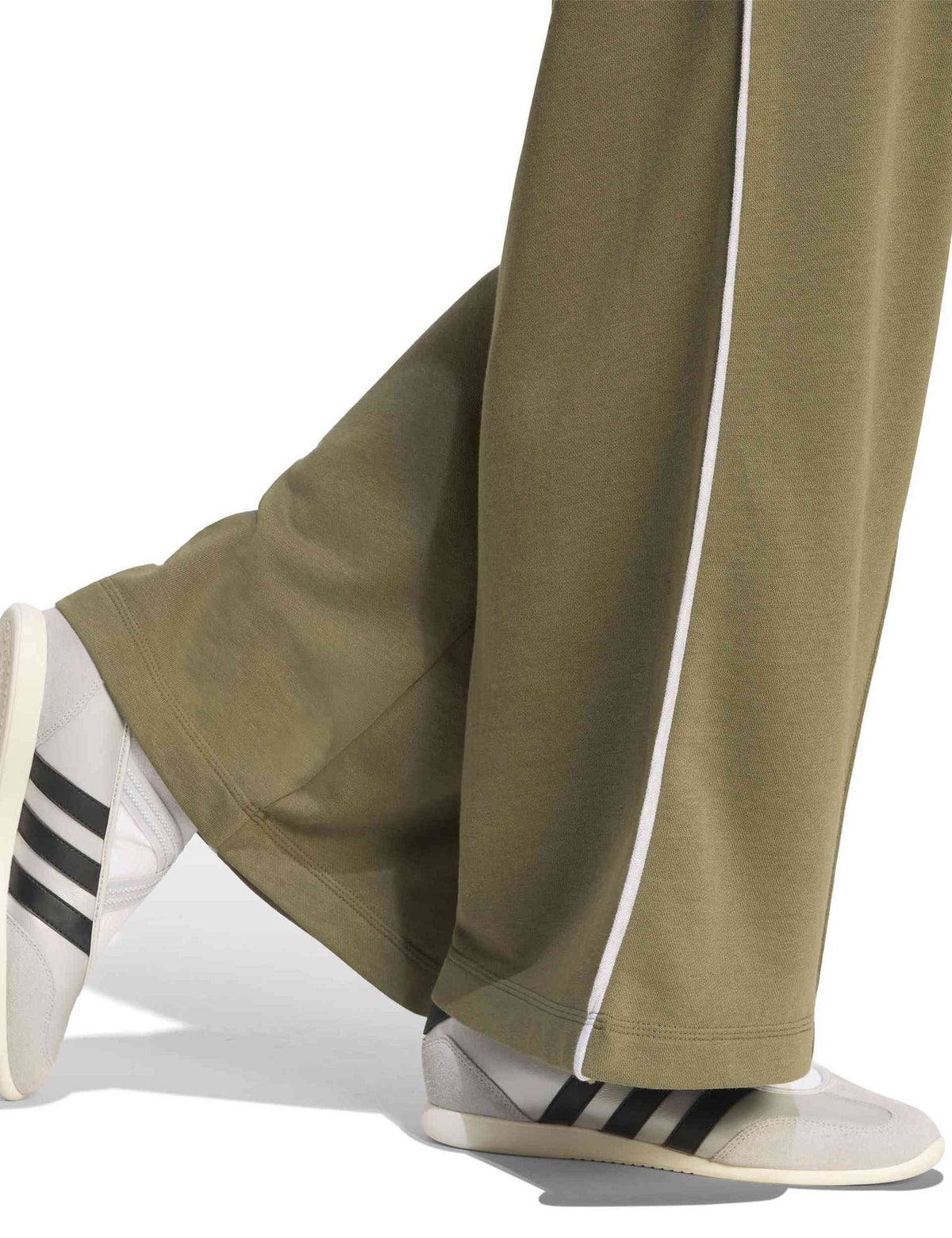 Seasonal Essentials Colorpop Joggers with Embroidered Graphic - Olive Strata/Light Solid Grey