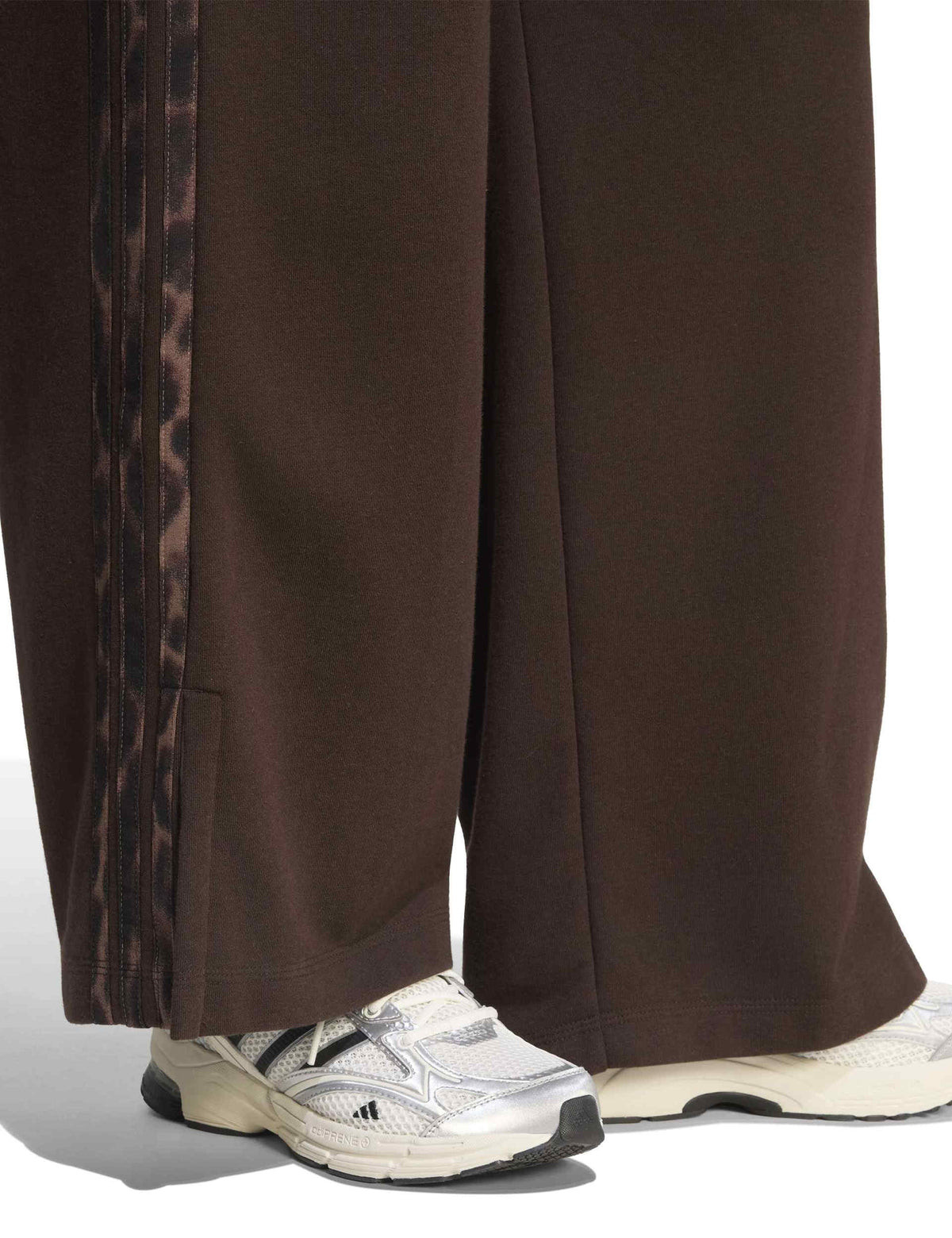 Seasonal Essentials Animal Print 3-Stripes Joggers - Aurora Coffee/Multicolor/Preloved Brown