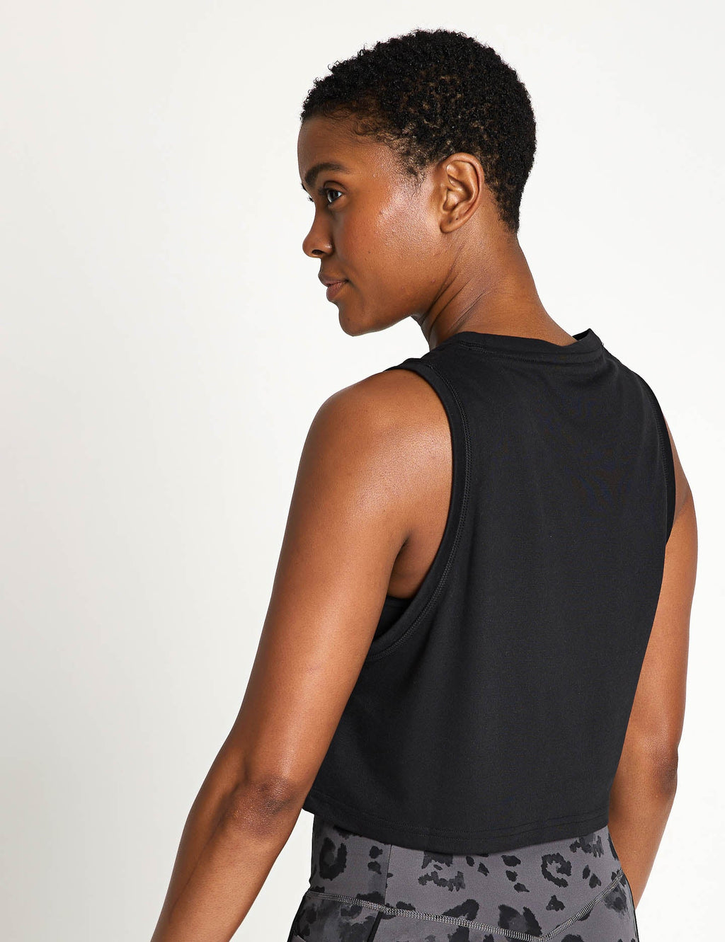 Train Essentials Boxy Workout Tank Top - Black