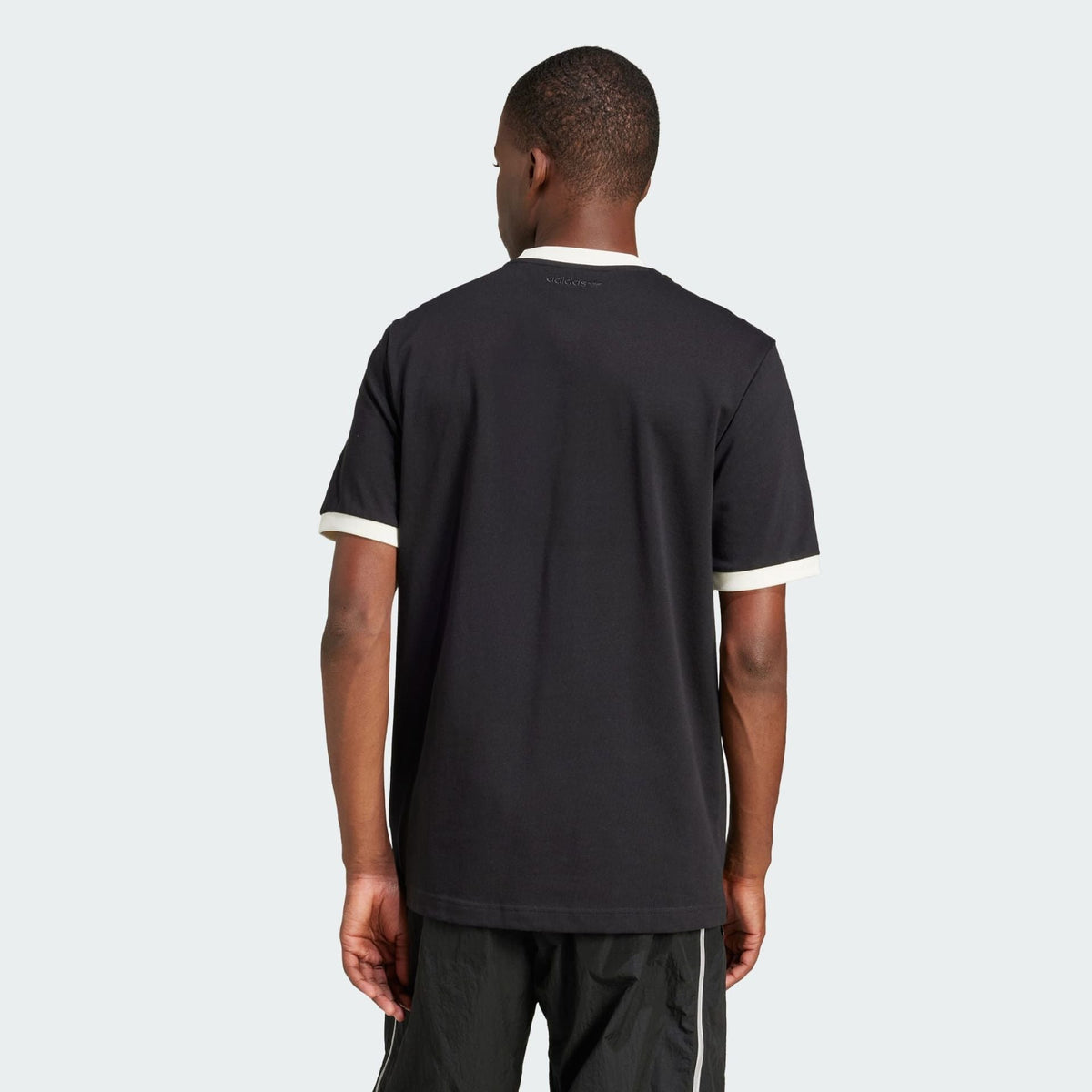 SIMPLE T-SHIRT - Black
