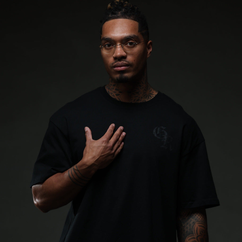 Initial Tee - Black/Black