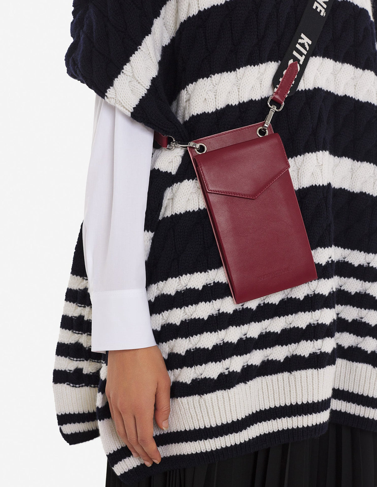 MAISON KITSUNÉ NECK POUCH WINE LEES